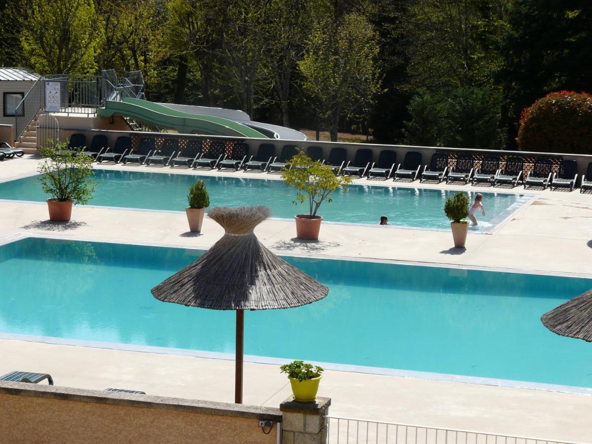 Hotel Les Vignes Chassiers Exteriör bild
